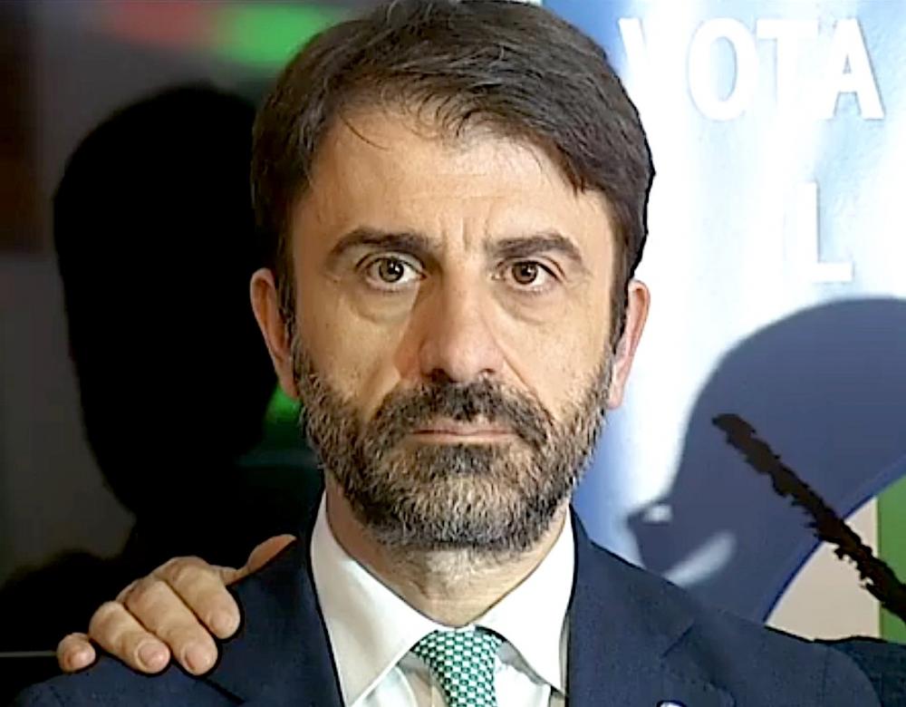 alt=