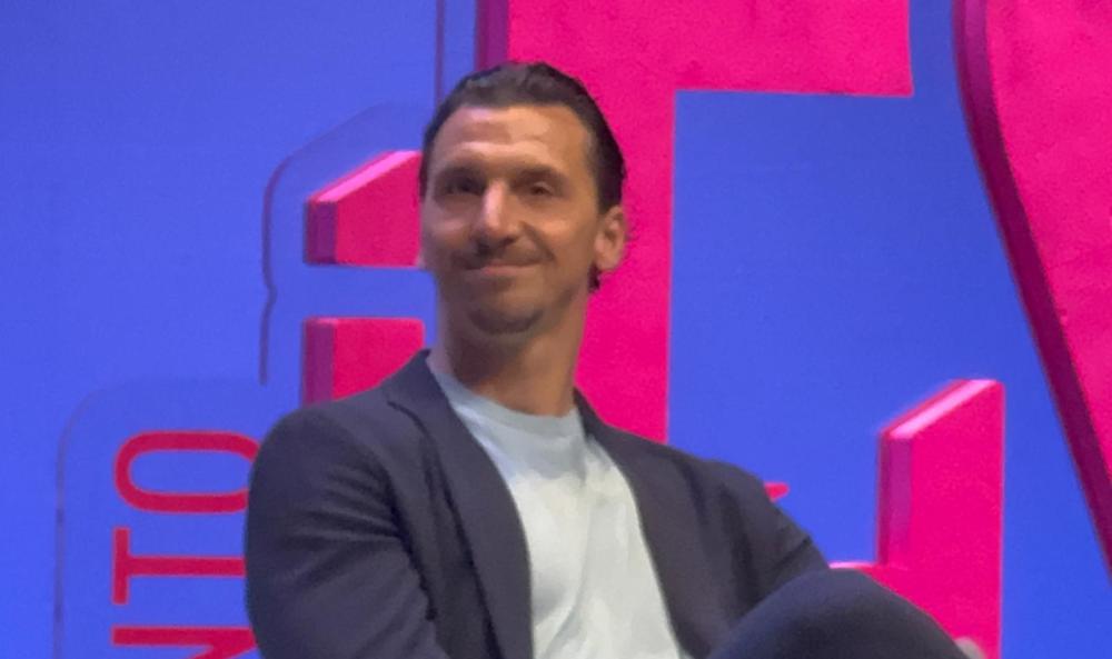 alt=