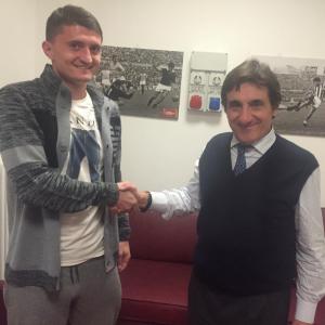 Vasyl Pryima firma per il Torino 